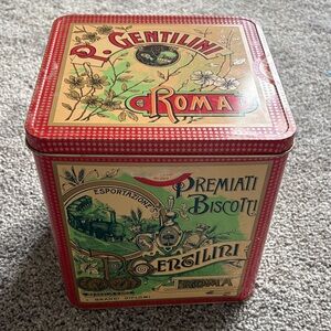 Source Unknown Vintage Biscuit Tin with Red and Green Accents